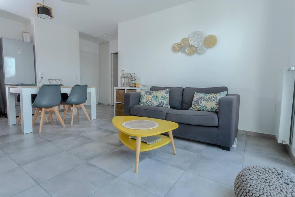 Le Nid Des Romains - T2 Neuf - Balcon - Vue Annecy Kültér fotó